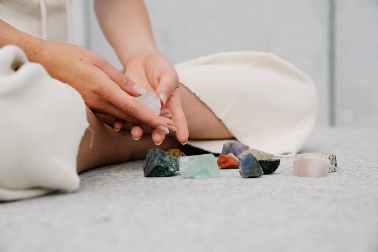 Meditate With Crystals: The Science Behind Crystals, How To Get Started ...